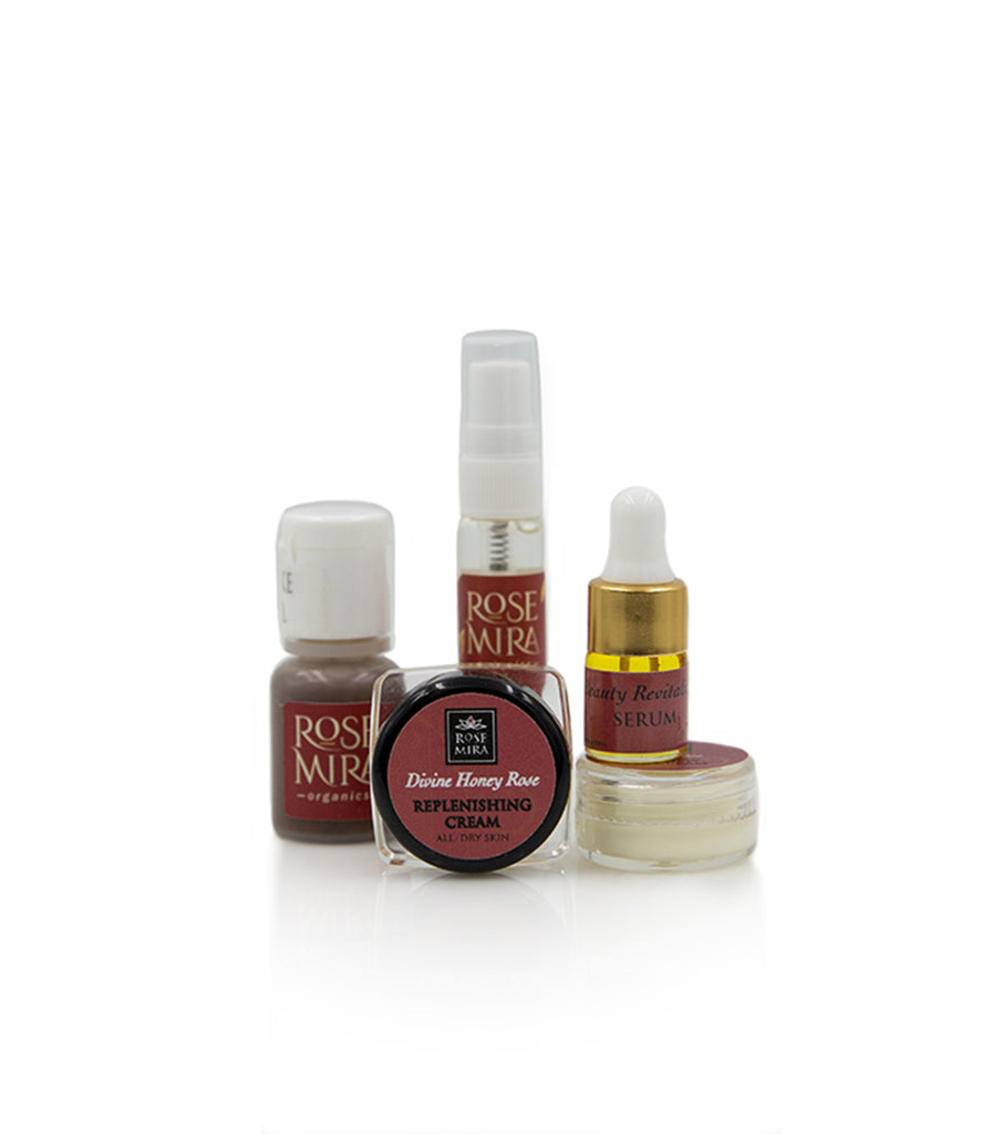 A daily routine mini sample kit for dry/mature skin