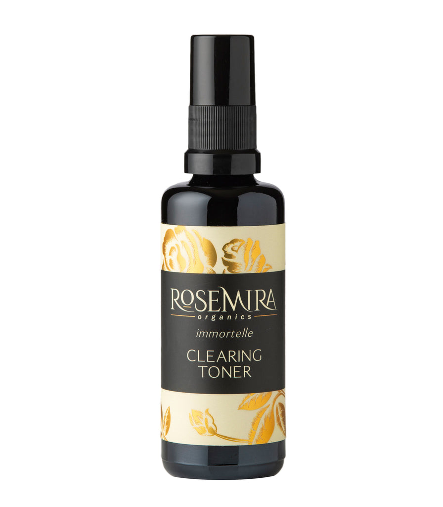 Immortelle Clearing Toner in miron glass on white background